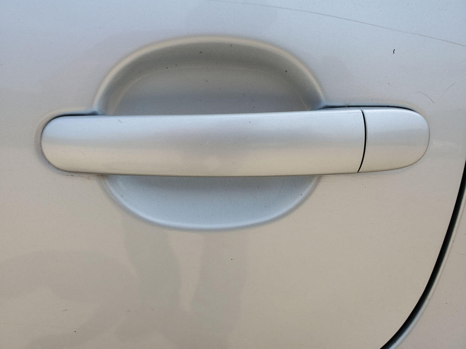 2000-2011 Volkswagen Passat Rear Left LH Outside Door Handle Assembly Silver
