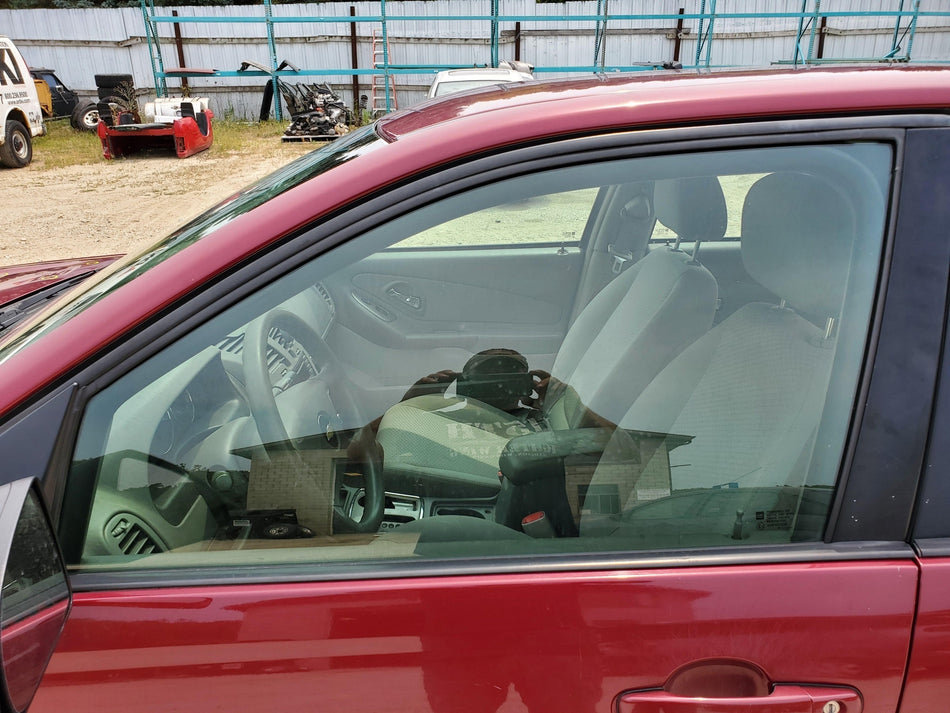 Front LH Door Glass/Window Chevy MALIBU 04 05 06 07 08 OEM