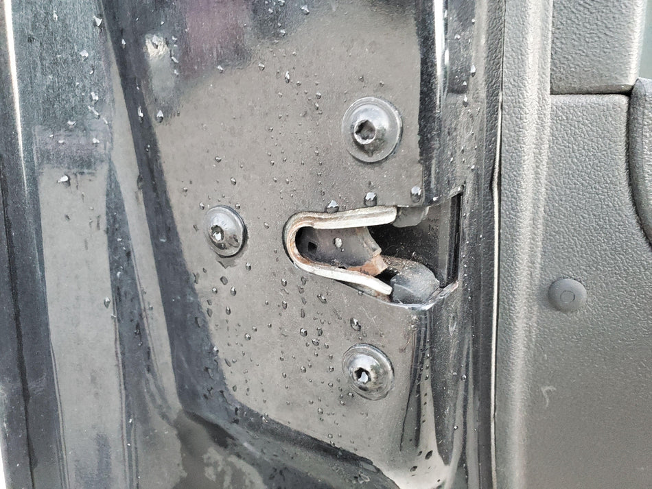 2008-2012 Chevy Malibu Front LH Door Latch Assembly with Cable