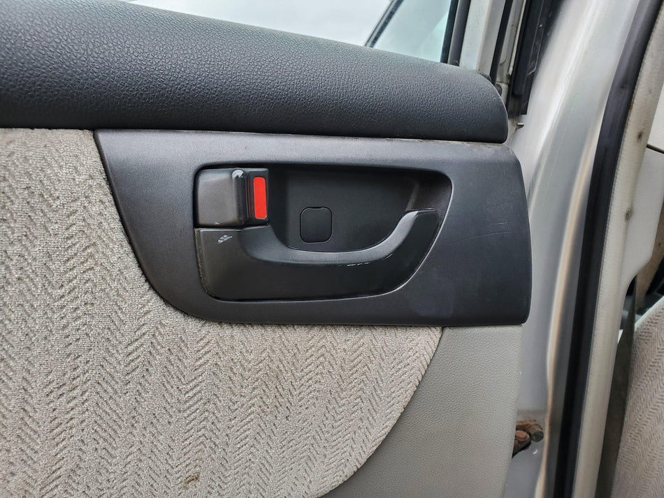 Rear LH Inside Door Handle (black) 2007 KIA OPTIMA