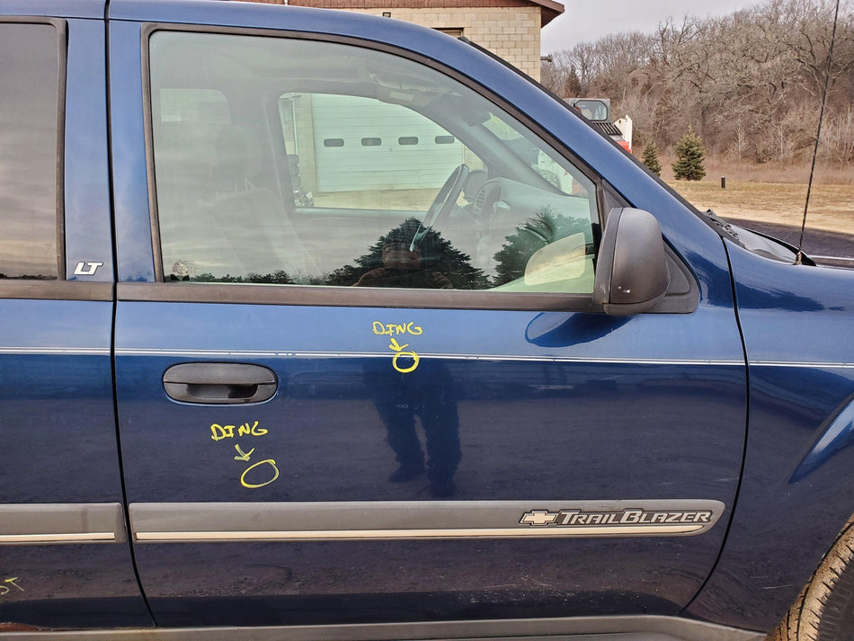 2002 03 04 05 06 07 0809ChevyTrailblazerFrontRightRHDoorWindowRegulatorWithMotor