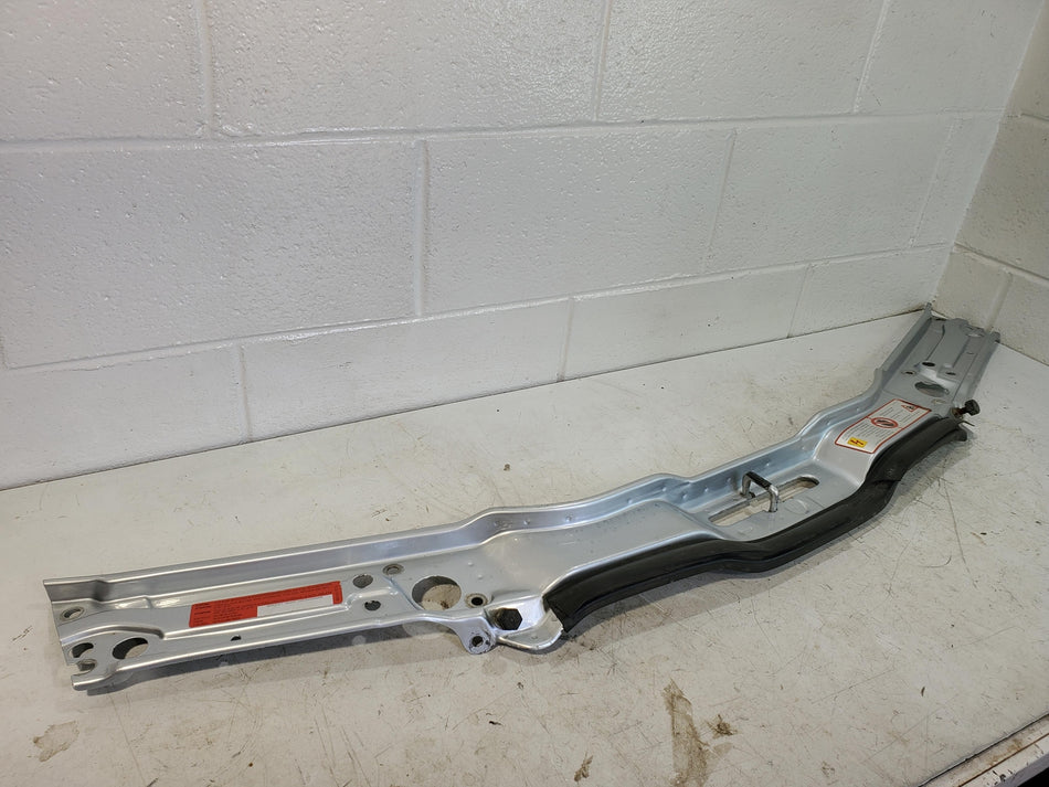 1992-1998 Audi A6 Radiator Support Upper Tie Bar 4A0-805-591-A OEM