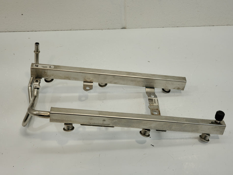 2006-2011 Chevy Impala Fuel Injection Rail OEM 12584908