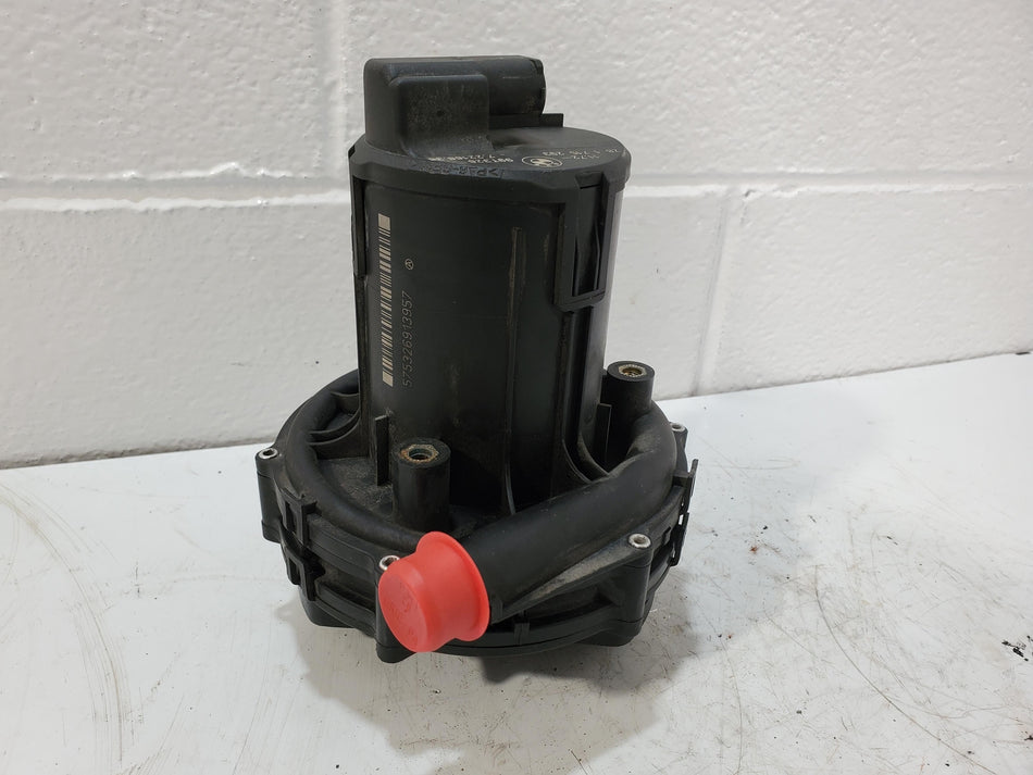 1999-2000 BMW 323 AIR INJECTION PUMP
