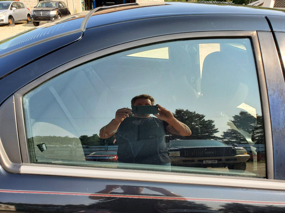 Rear RH Door Glass/Window (AS2 tint) 2000-2005 Dodge Neon