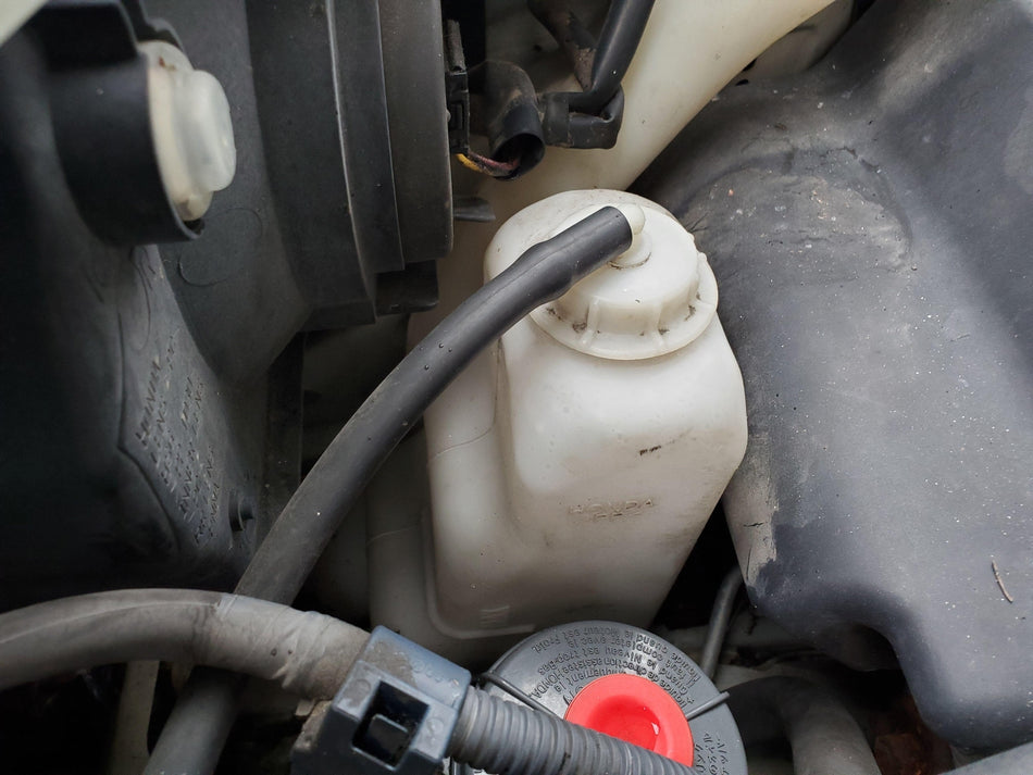2003-2005 Honda Pilot Coolant Recovery Bottle Reservoir OEM