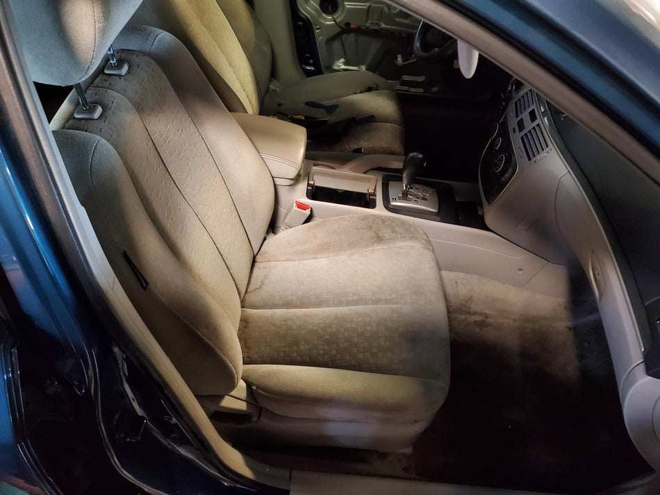 2006-2008 Hyundai Sonata Front RH Passenger Bucket Seat (gray cloth)(manual
