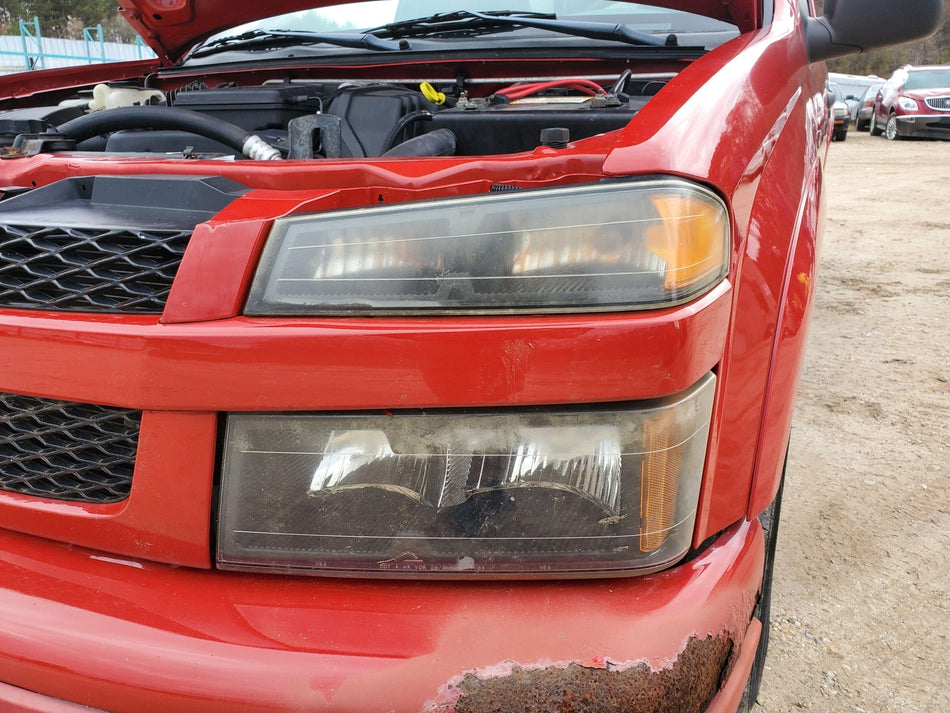 LH Driver Headlight Assembly Upper/Lower 2004-2012 CHEVY COLORADO