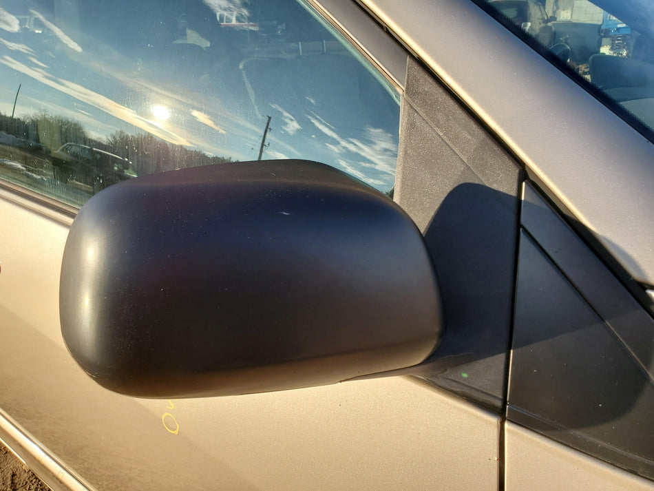 2004-2010 Toyota Sienna RH Door Mirror (pass side)(black)(power)(no heat