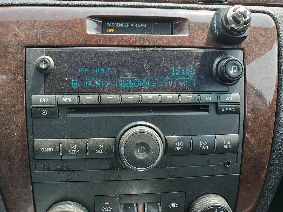 2011-2012 Chevy Impala AM-FM-CD player-MP3 (opt US8 OEM