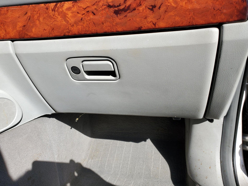2003-2006 Lincoln LS Glove Box Assembly (S dove gray OEM