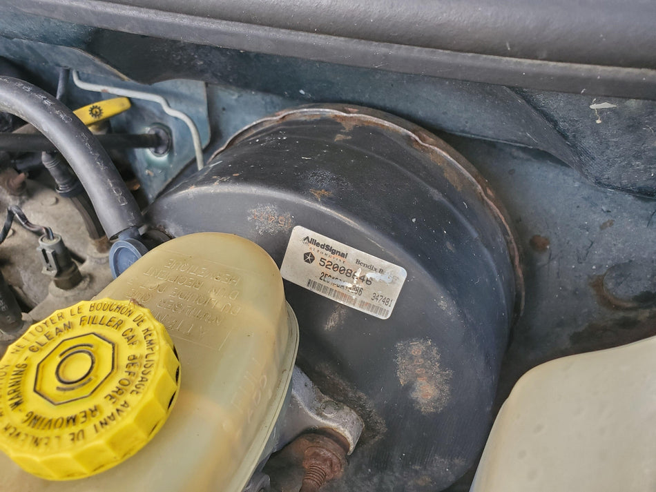 1995-1998 Jeep Grand Cherokee Power Brake Booster