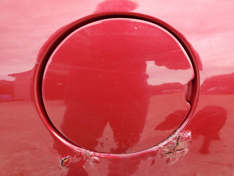 Fuel Tank Filler Door/Lid (86U crimson red) 2000-2005 Buick LeSabre
