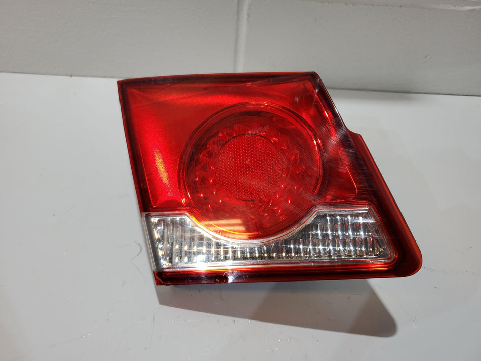 LH Tail Light Assembly (Lid Mounted) Chevy Cruze 2011 12 13 14 15 16 OEM