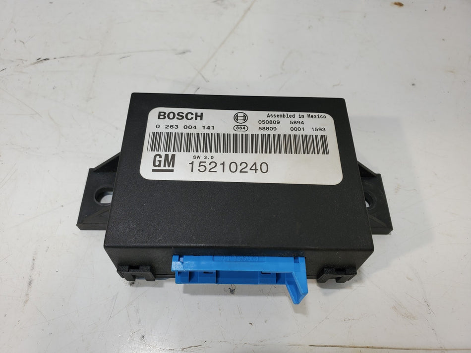 2004-2006 Cadillac SRX Driver Park Assist Control Module (LH trunk) OEM