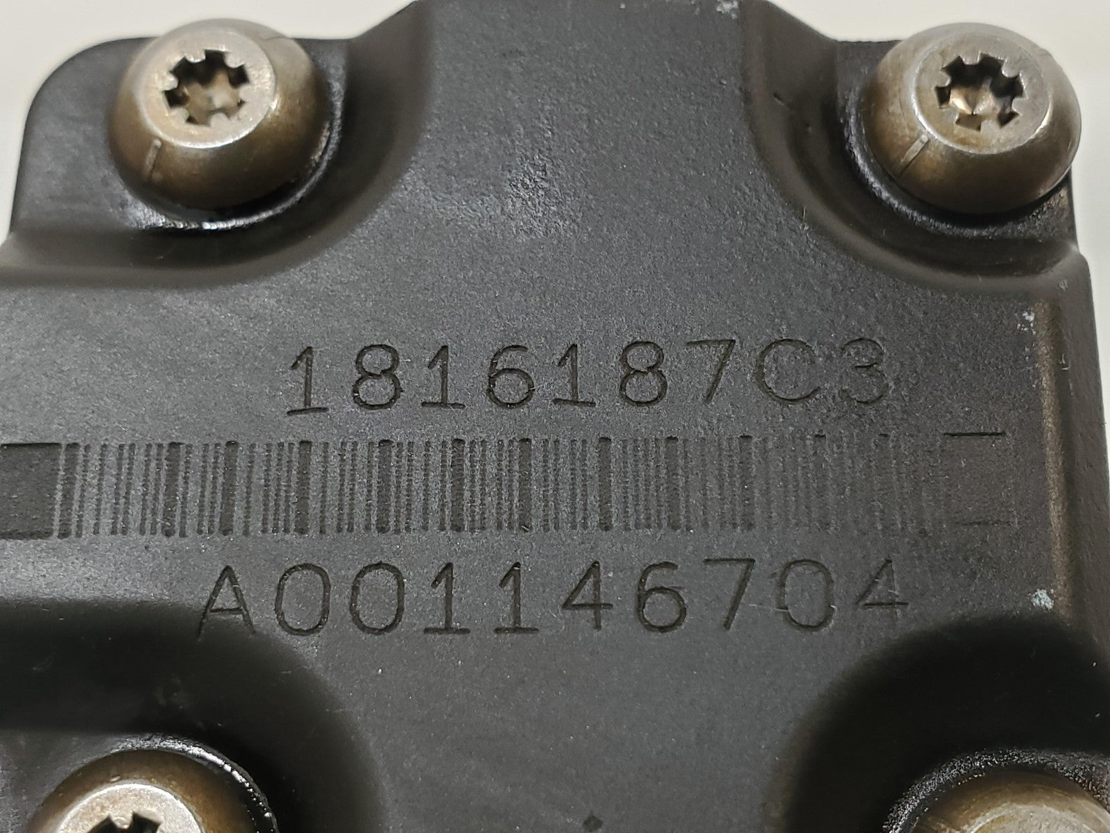 8931899
